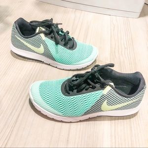 Nike Flex Experience RN 6